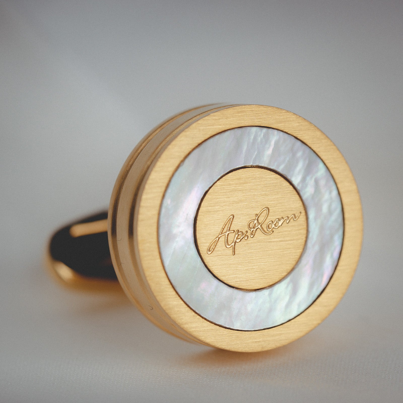 Darveil French Gold & Silver Shell Cufflinks for Men - Business Formal - Close Up
