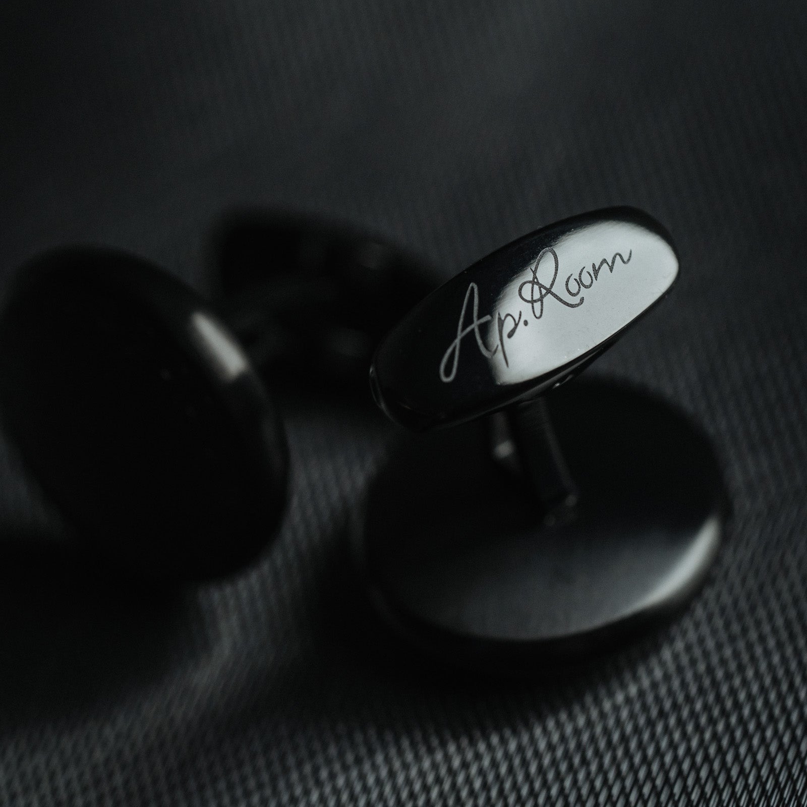 Darveil Luxe Cufflinks for Men - Light Luxury Business Style - Detail View